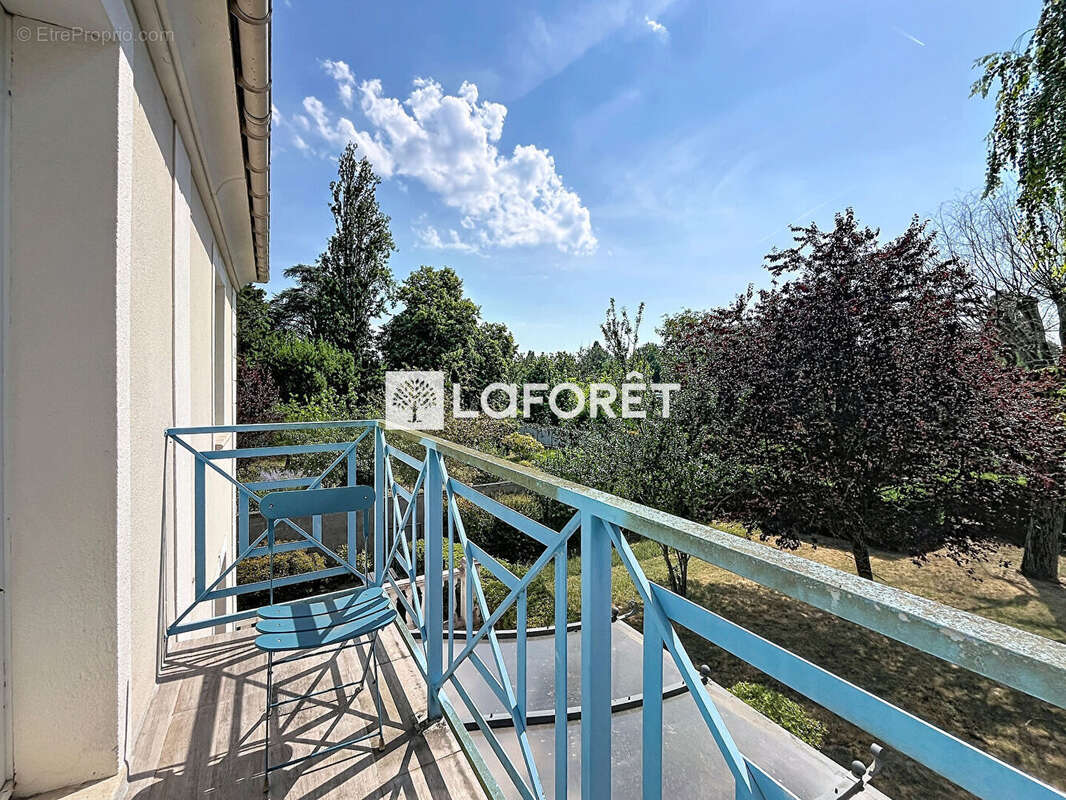 CHATOU - Maison familiale contemporaine de 214 m² habitables (252 m² utiles) avec sous-sol total, studio indépendant et jardin s - photo 17