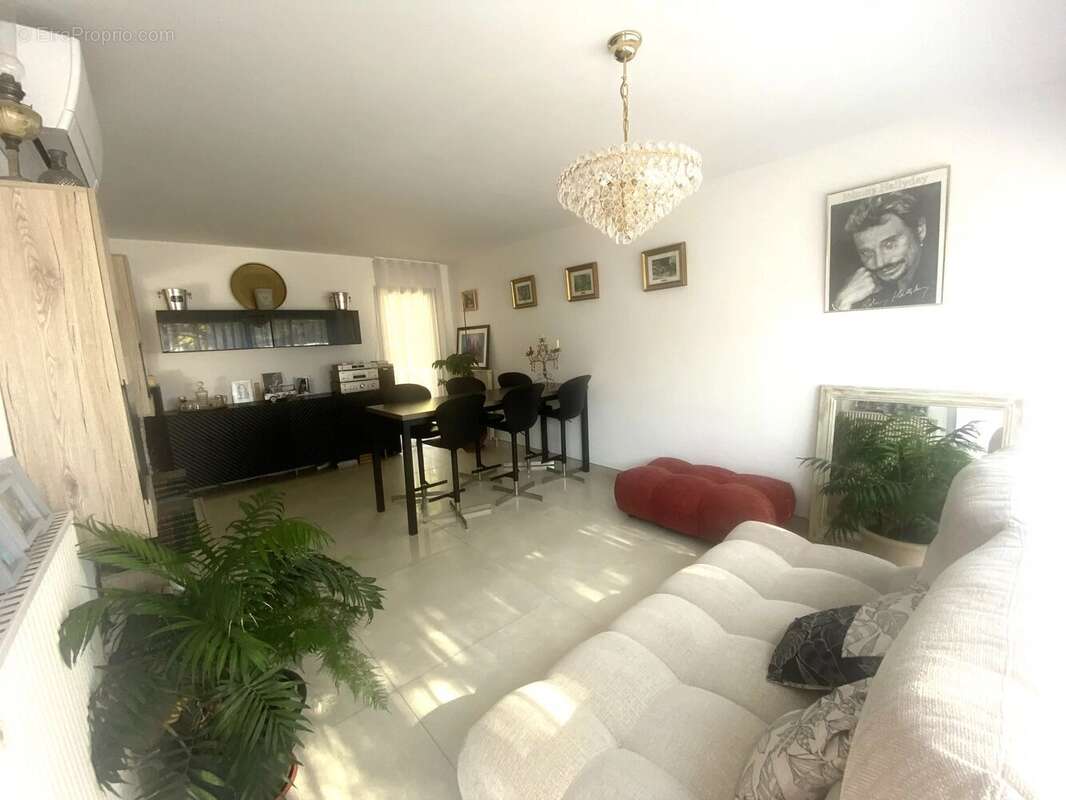 Appartement à RAMONVILLE-SAINT-AGNE
