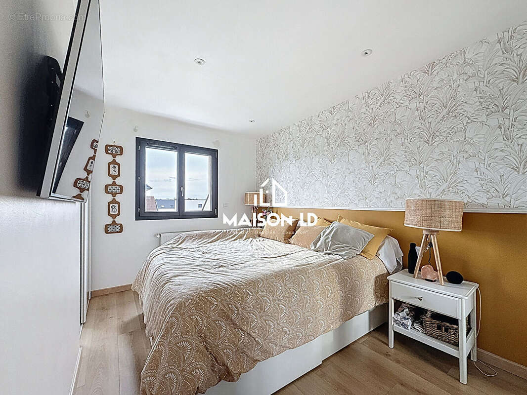 Maison à BRETTEVILLE-SUR-LAIZE