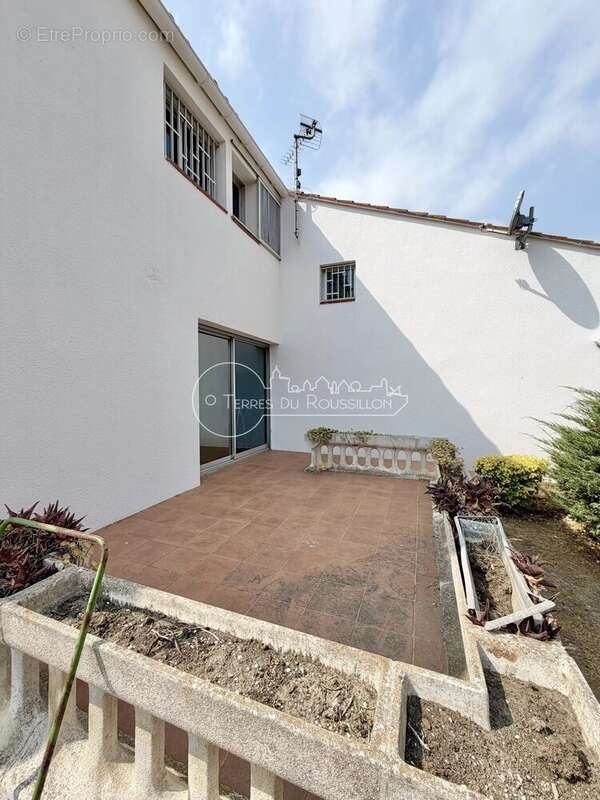 Villa F8 4 Faces 300 m² Canet Plage avec Piscine et Garage - photo 39