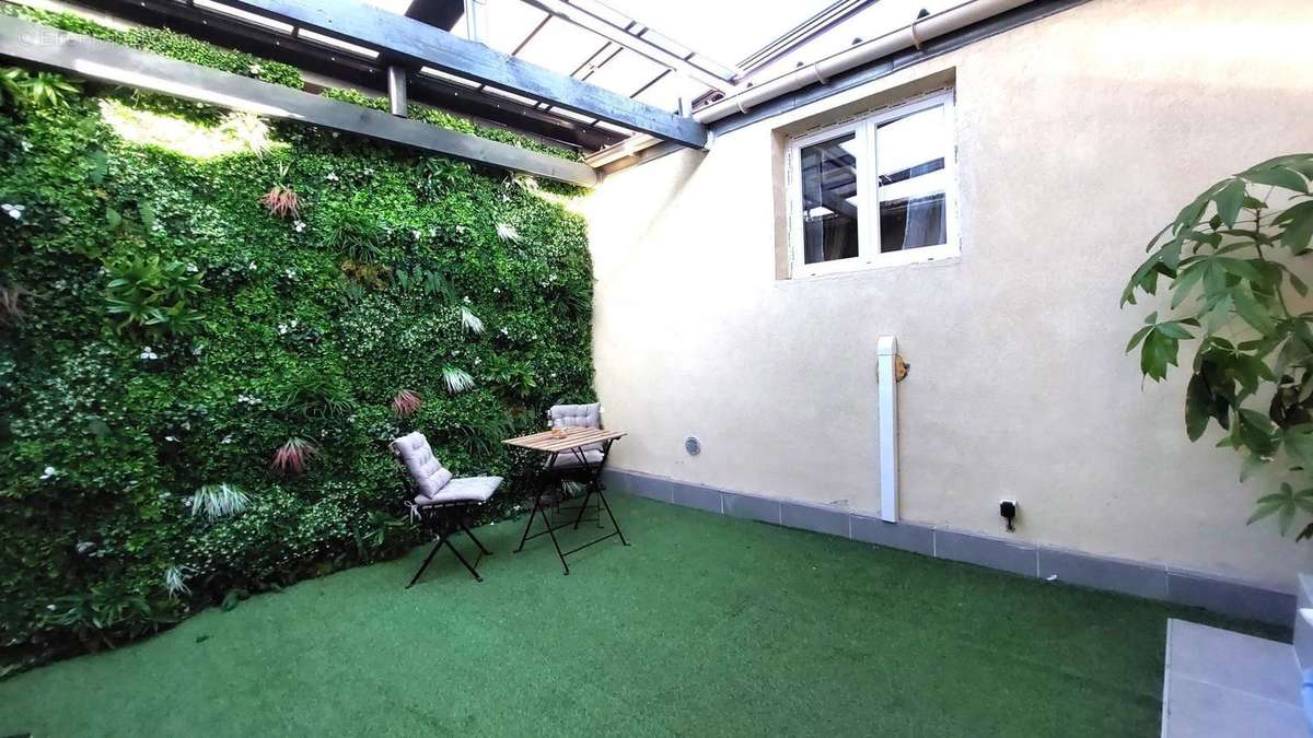 Maison à LIVRY-GARGAN