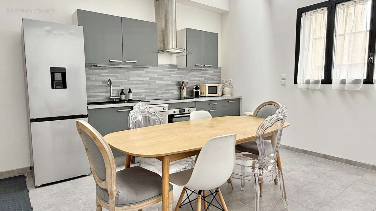 Autre à SAINTE-SAVINE