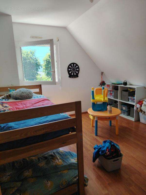 Maison Pommeret 7 pièce(s) 106 m2 - photo 9