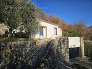 Maison à SAINT-VALLIER-DE-THIEY