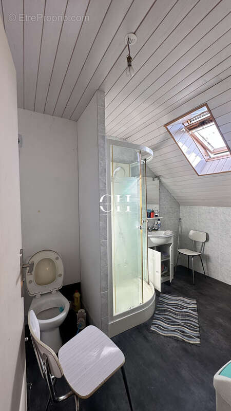 Maison avec sous-sol total   Secteur Sud / Beauvallon (Proche Hôpital) - photo 8
