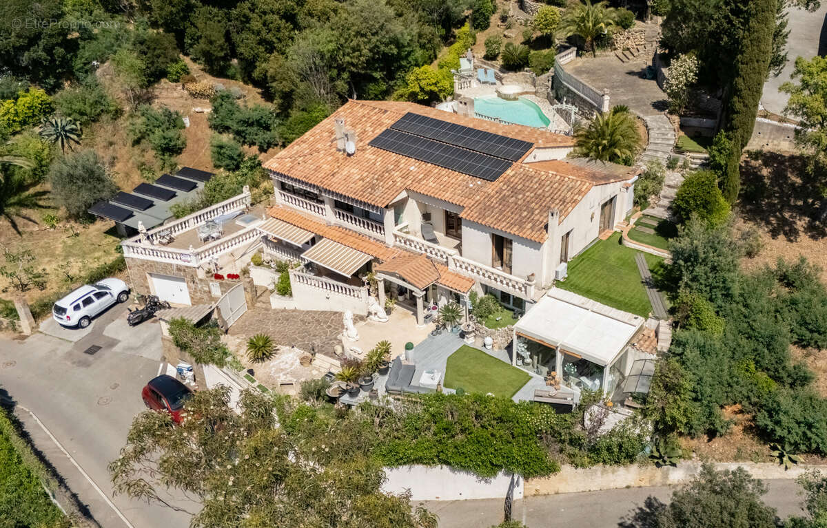 Maison à LA CROIX-VALMER