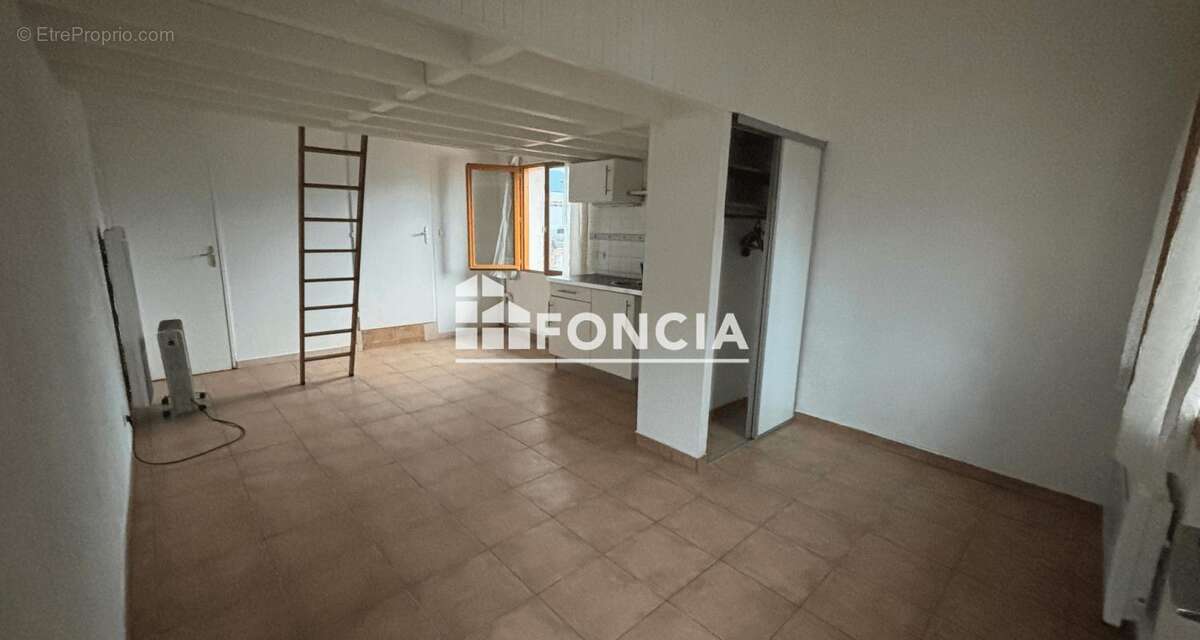 Appartement à LUMBIN