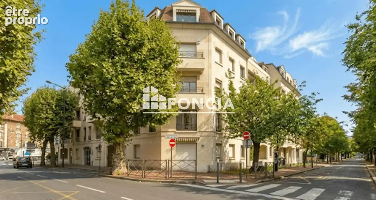 Beau 4 pièces  en centre ville d'ANTONY + un emplacement de parking et une cave - photo 1