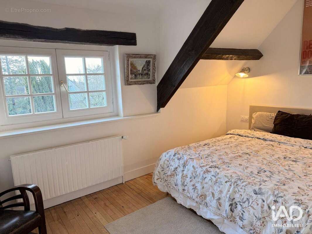 Maison 266 m² à Richebourg  - photo 8