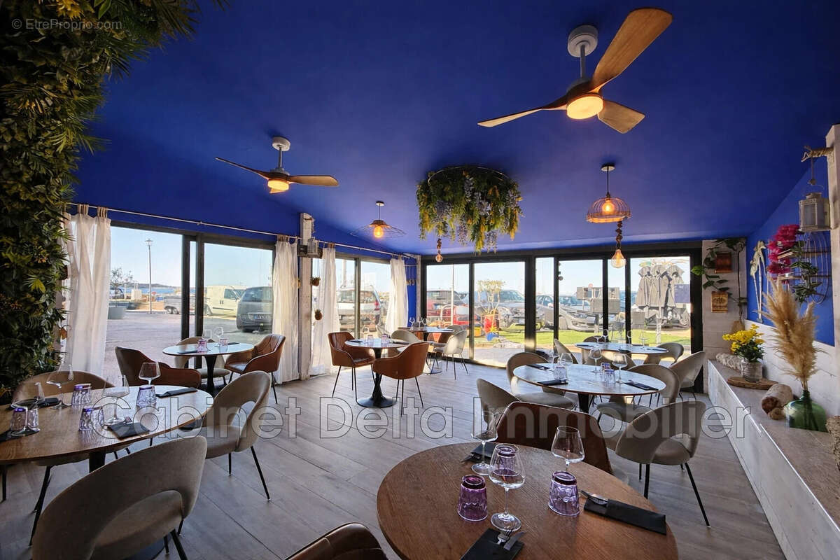 Commerce à SIX-FOURS-LES-PLAGES