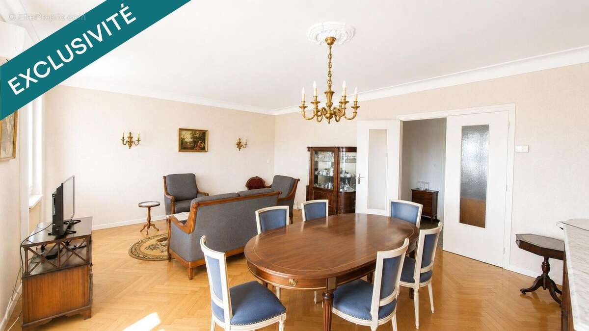 Photo 2 - Appartement à SAINT-BONNET-DE-MURE