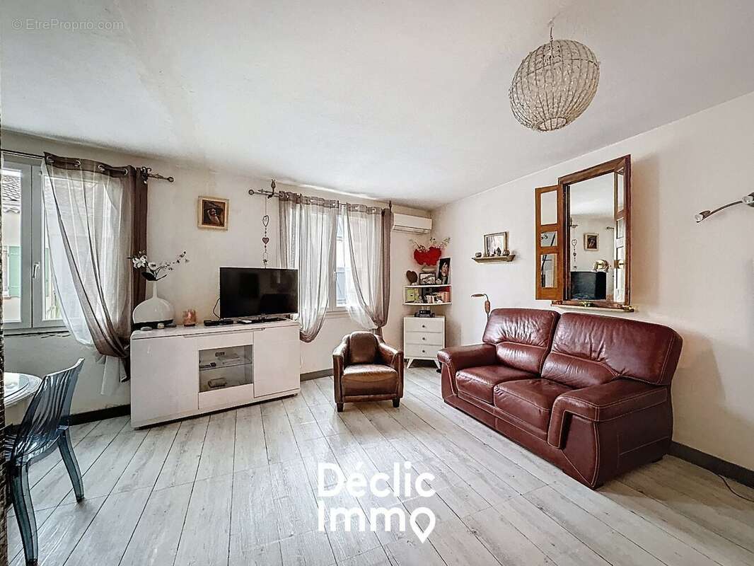 Grand studio - espace nuit - roquebrune-sur-argens - photo 3