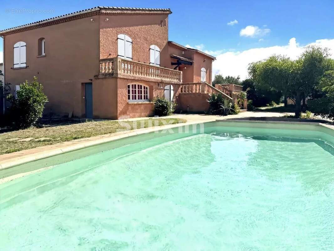 Maison à LAPALUD