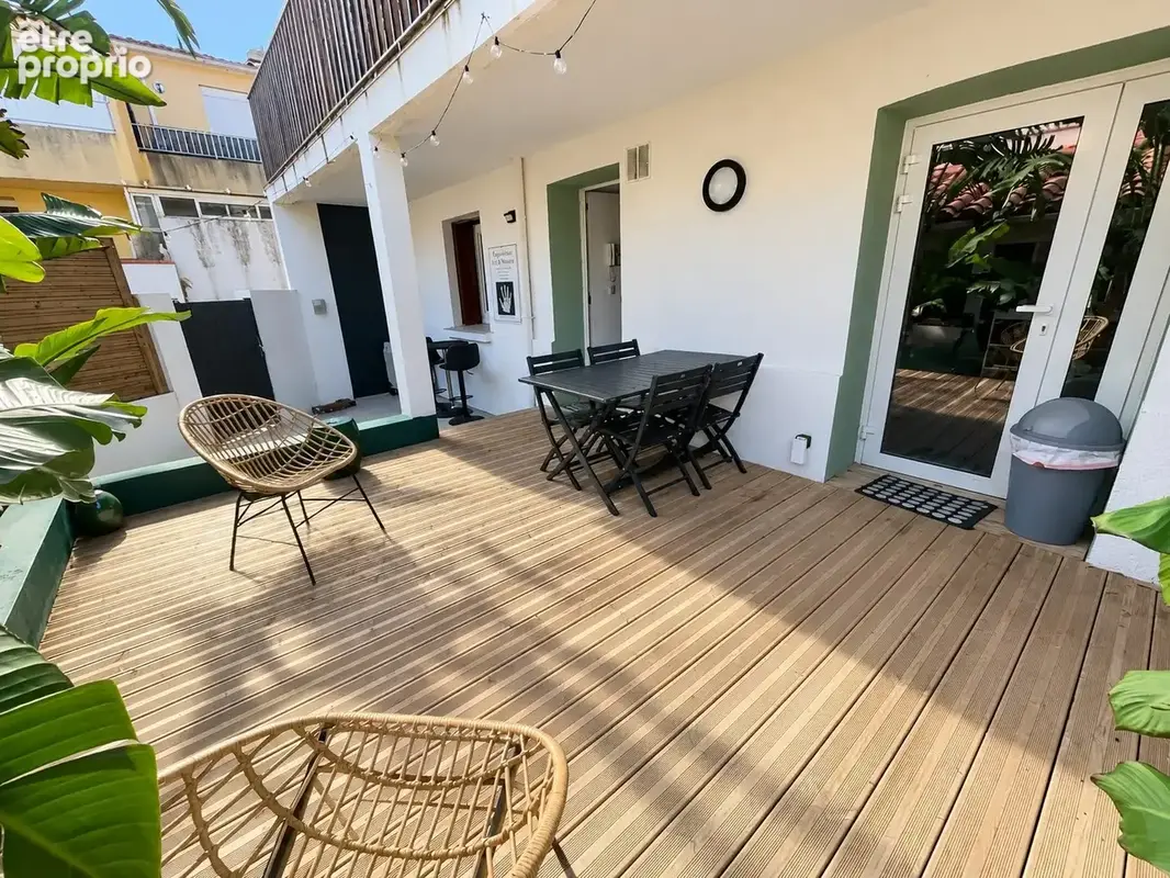 Appartement 4 pièces 80 m² à vendre à Port-Vendres (66660) - photo 2