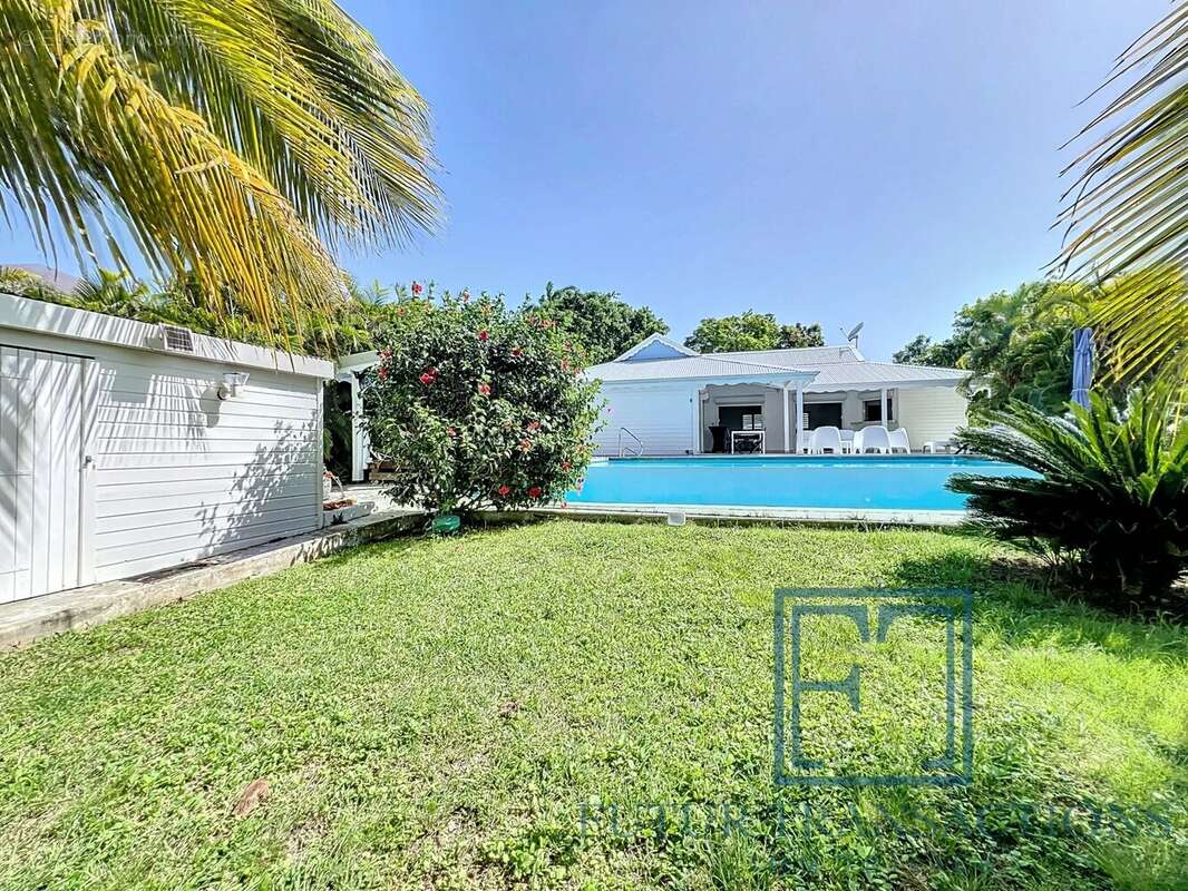 Maison à SAINTE-ANNE