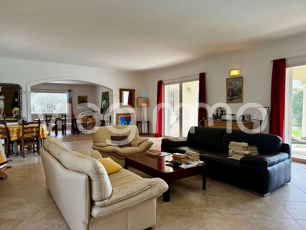 Maison à DRAGUIGNAN