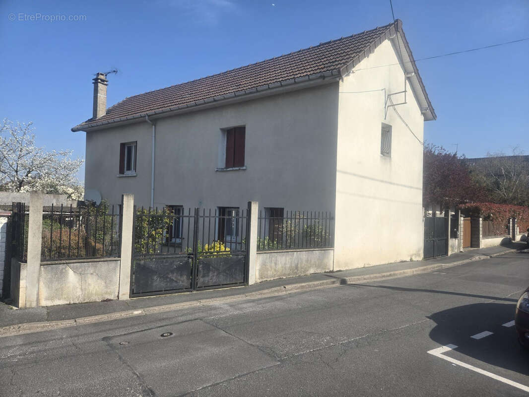Appartement à LIMEIL-BREVANNES