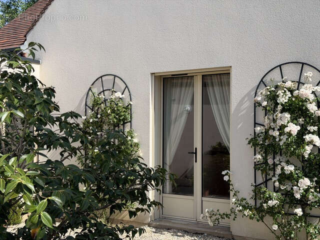 Maison à CHECY