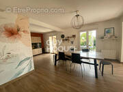 Maison à SAINT-CYR-SUR-LOIRE