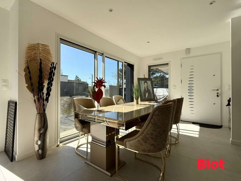 Maison à LA BAULE-ESCOUBLAC