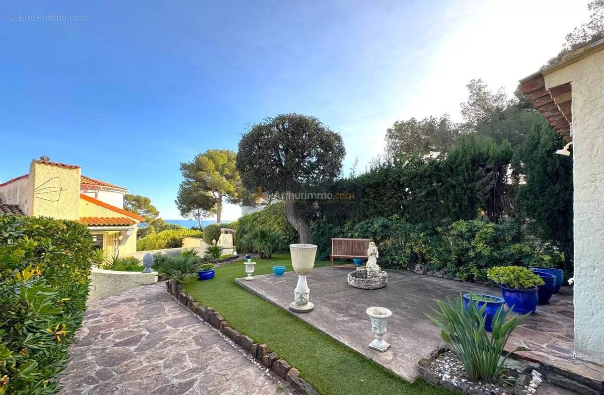 Appartement à LES ISSAMBRES