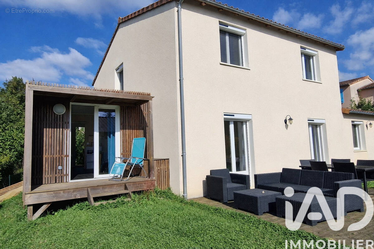 Photo 1 - Maison à BUXEROLLES