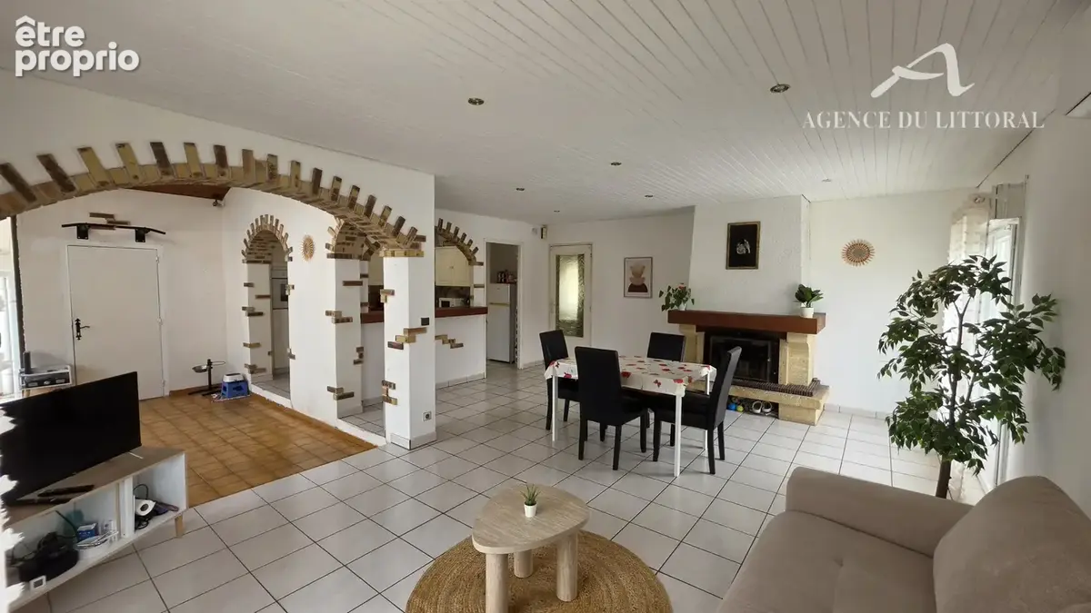 Lanton, maison de plain-pied 3 chambres et dépendance T2 - photo 4
