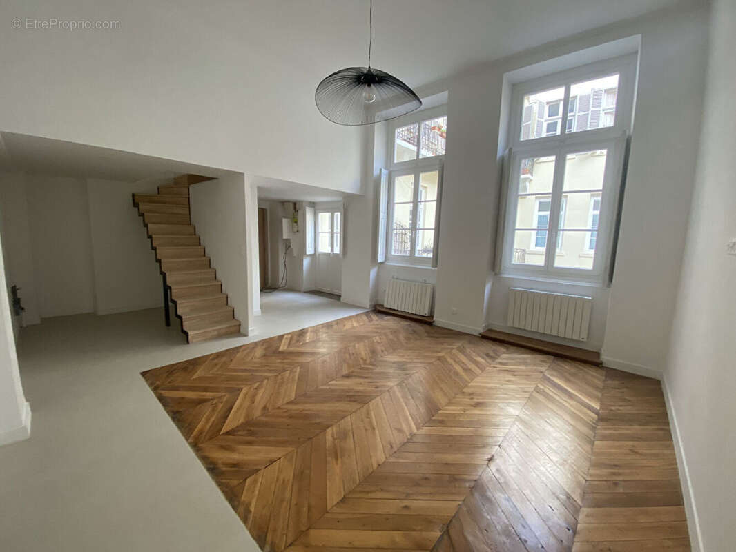 Appartement à LYON-2E