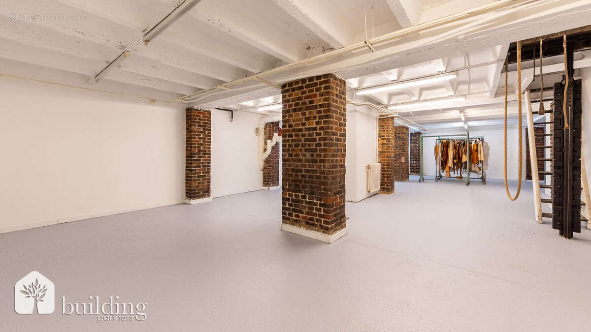 Paris 16ème - Place Victor Hugo- LOFT de 271 m² - photo 14