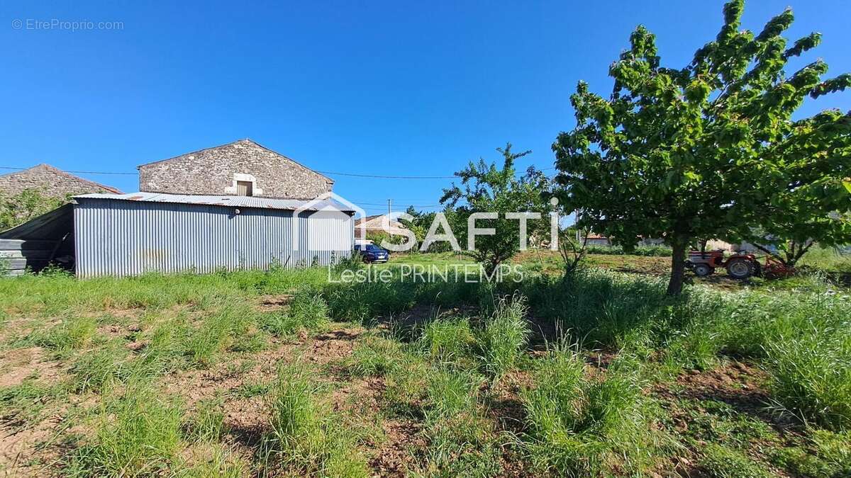 Photo 6 - Maison à SAINT-HILAIRE-DES-LOGES