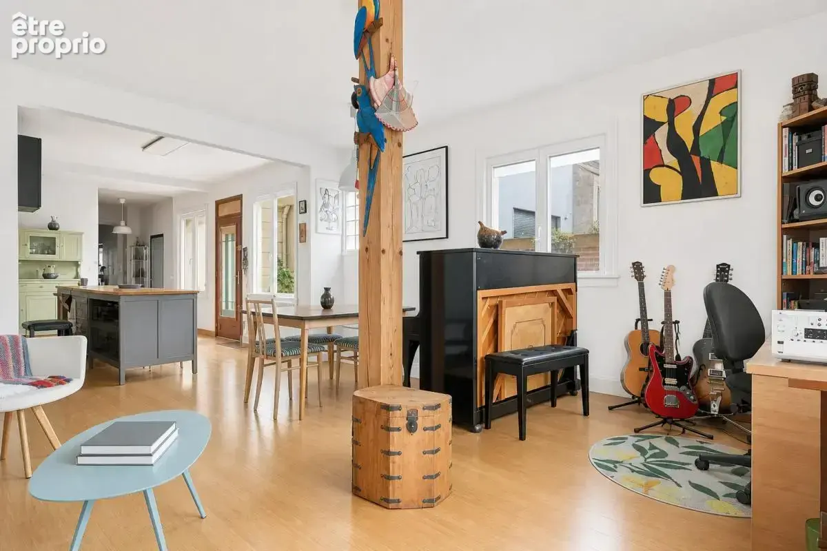 92240 – malakoff – maison de caractère 149 m² – cour – 2 studios indépendants – sous-sol total – double accès – proximité paris - photo 2