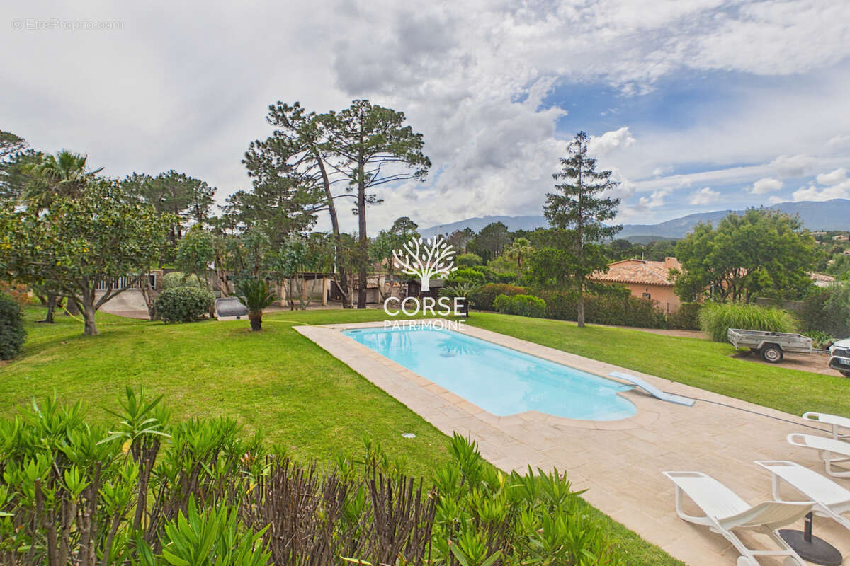Maison à PORTO-VECCHIO