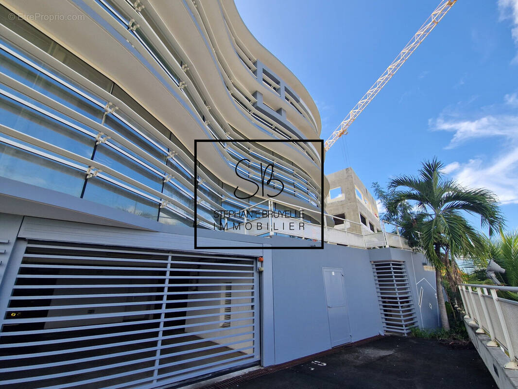 Commerce à FORT-DE-FRANCE