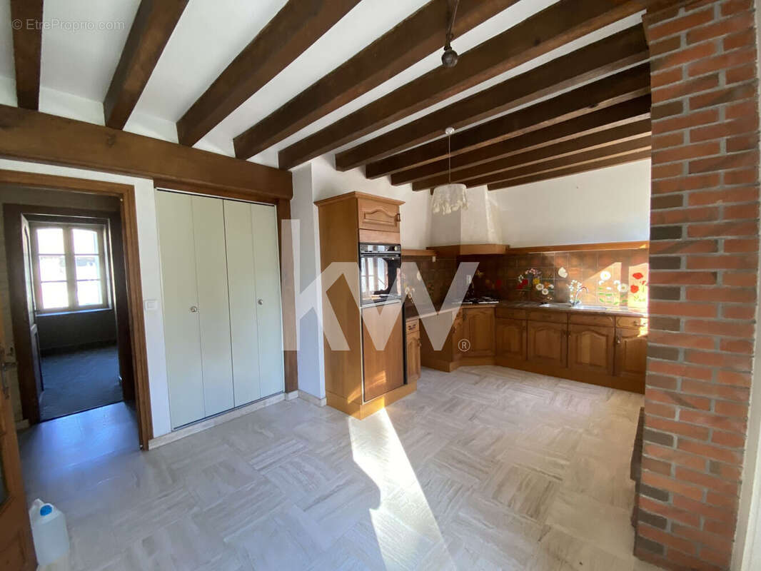 Maison 145 m² à Cernoy-En-Berry  - photo 7