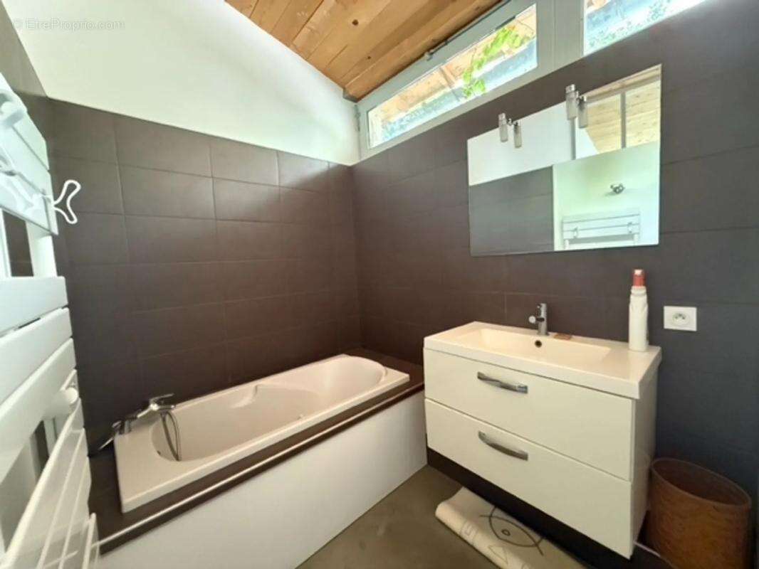 Maison à LE BEAUCET