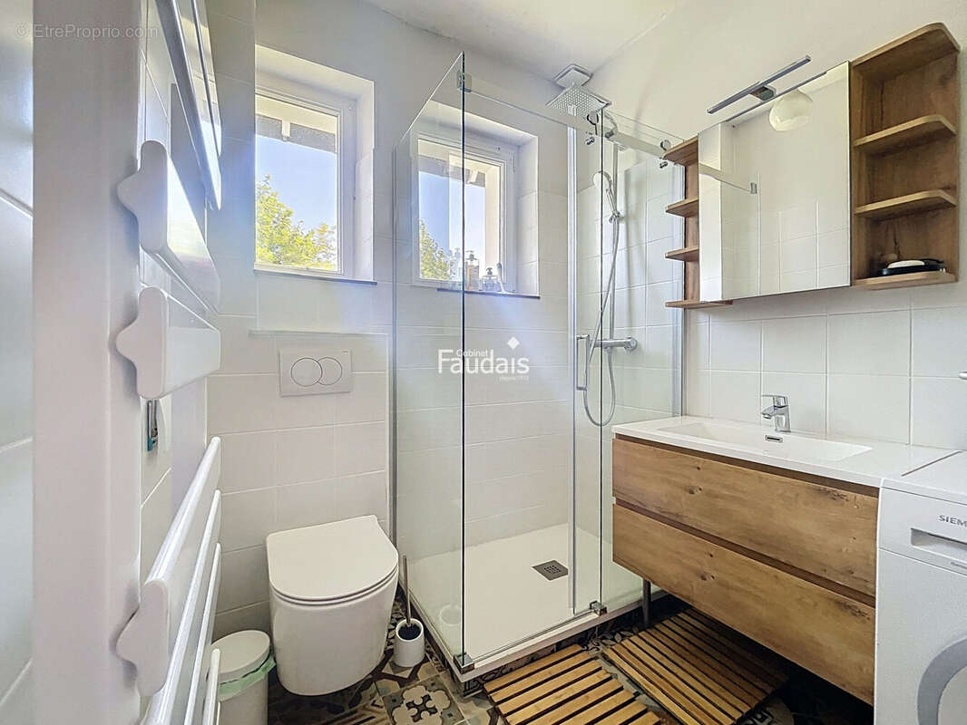 Maison 110 m² à Heugueville-Sur-Sienne  - photo 8