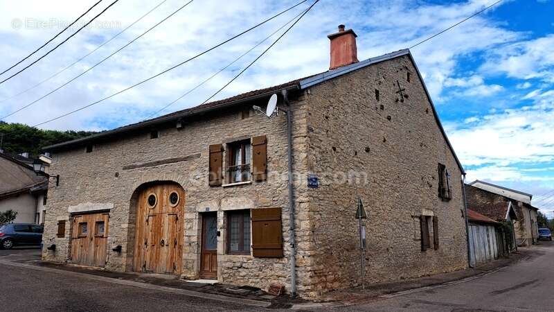 Maison à JUSSEY