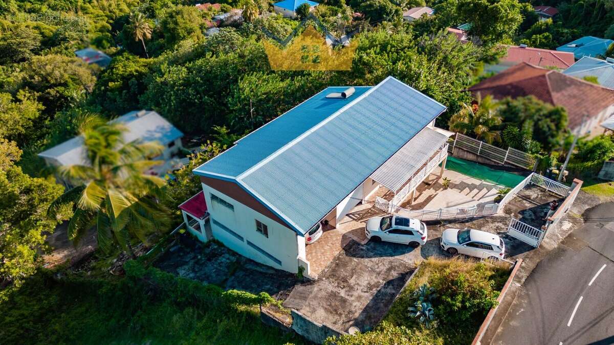 Maison à SCHOELCHER