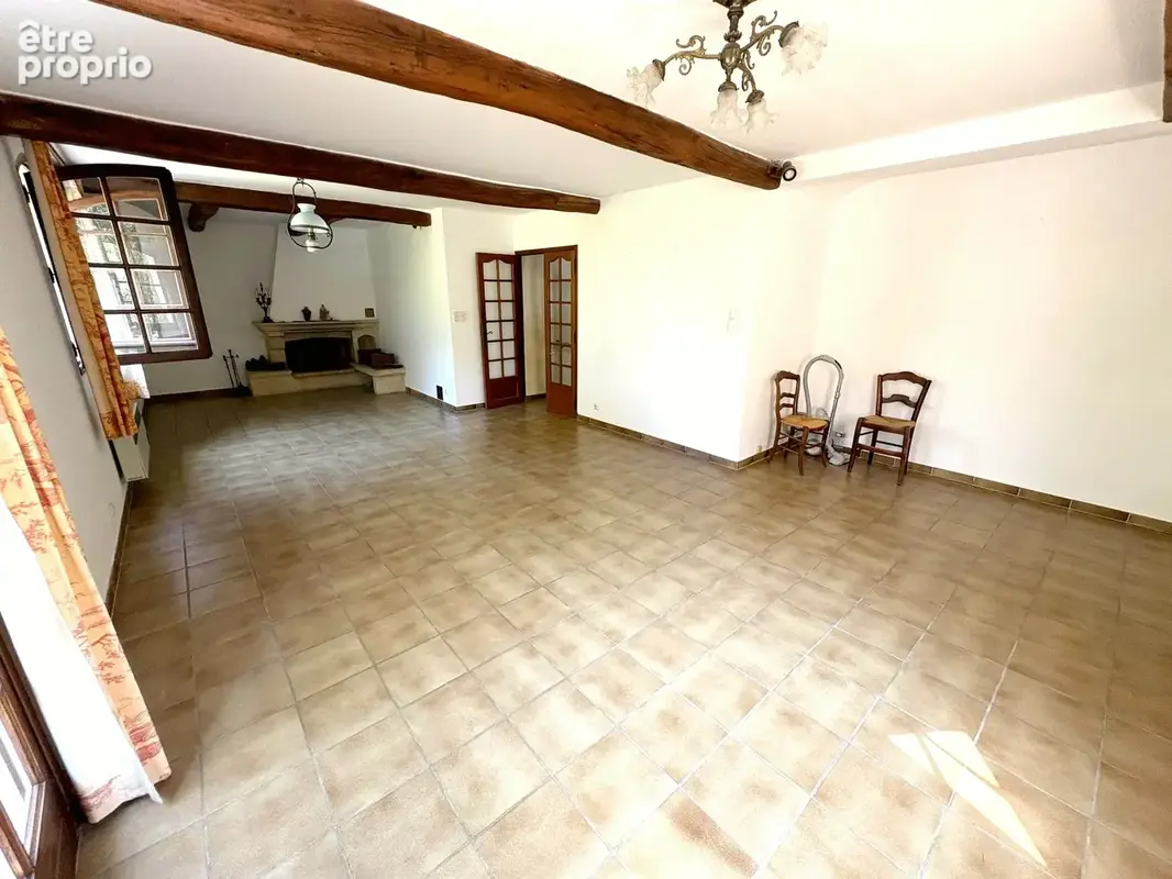 Maison 6 pièces, 4 chambres, Vue dégagée - Toulon Ouest Les Arènes - photo 6