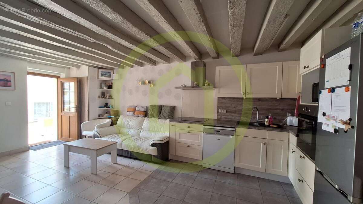 Maison à QUINCY-VOISINS