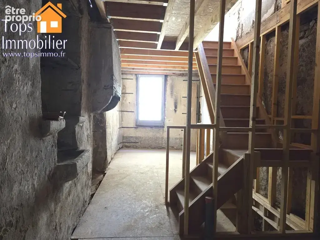 Maison de ville à découvrir dans le centre historique - photo 3