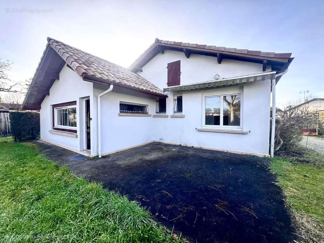 Maison à LABOUHEYRE