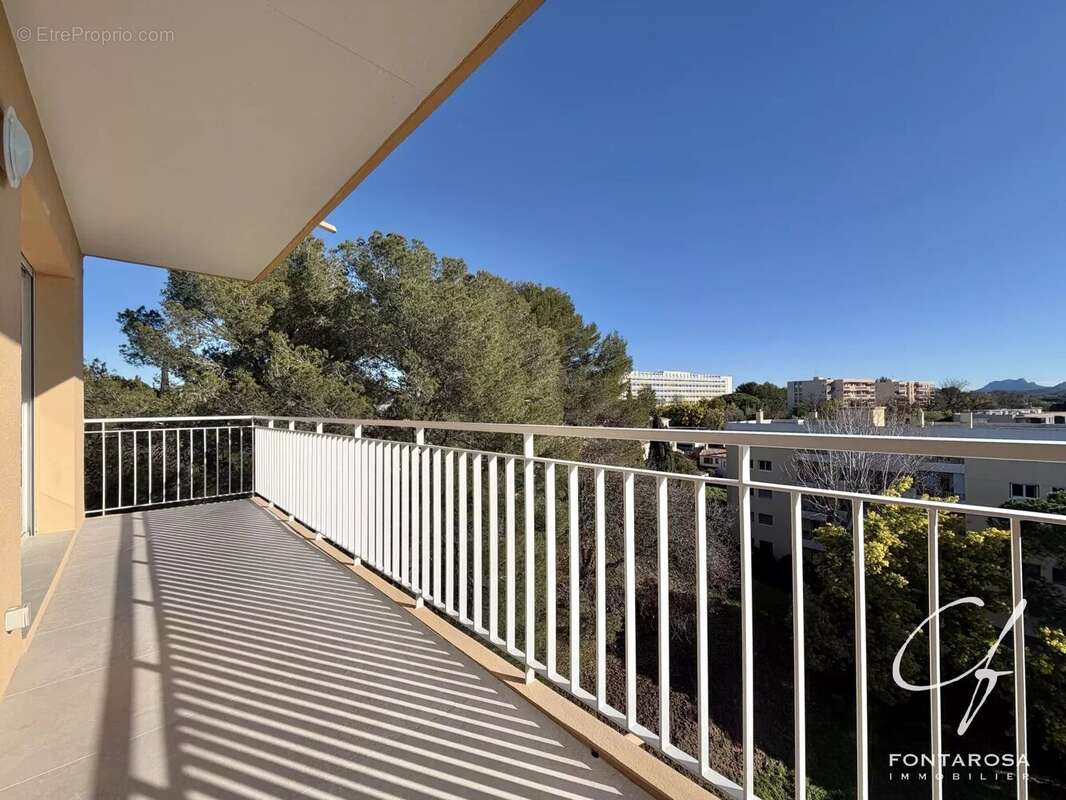 Dernier etage coup de coeur vue degagée - photo 12