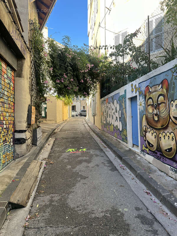 Autre à MARSEILLE-5E