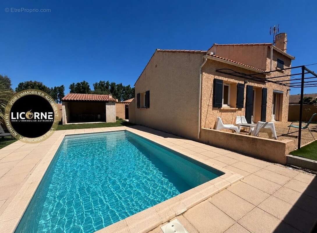 Maison à CHATEAUNEUF-LES-MARTIGUES