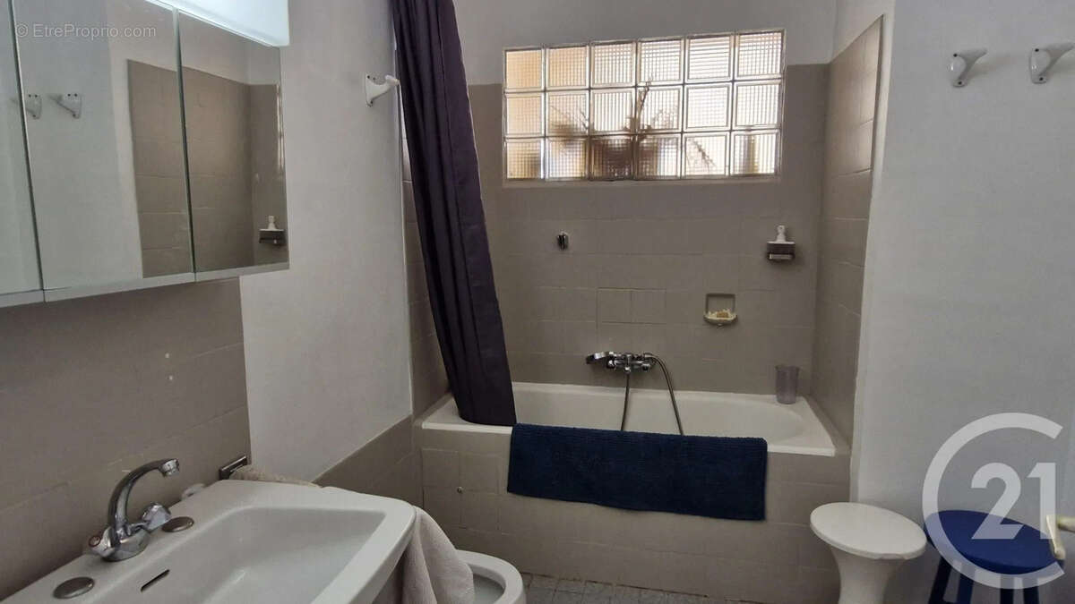 Appartement à LE LAVANDOU