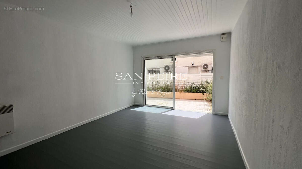 Appartement à LES ISSAMBRES