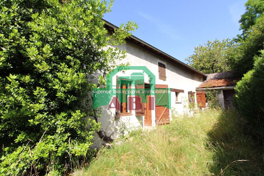 Maison à BRINON-SUR-BEUVRON