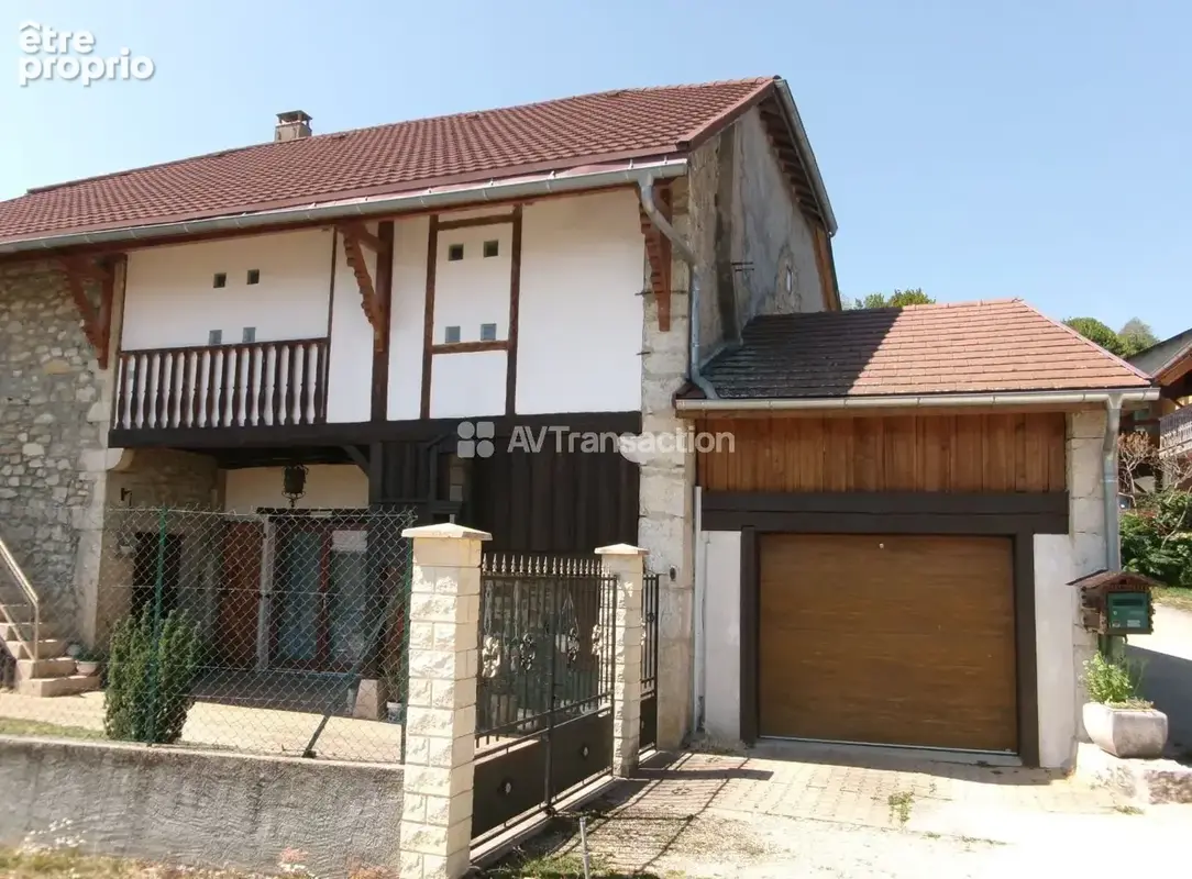 Maison à SUTRIEU