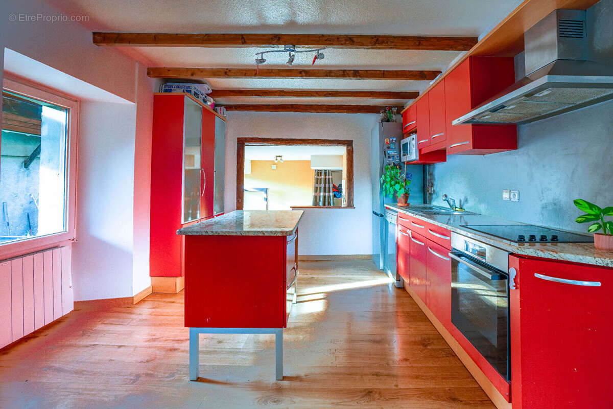 Maison à ALLONZIER-LA-CAILLE